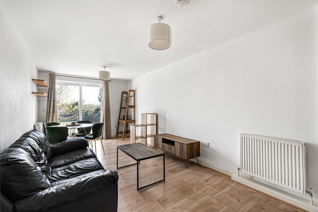 Property photo 2 of 14 Reception Room