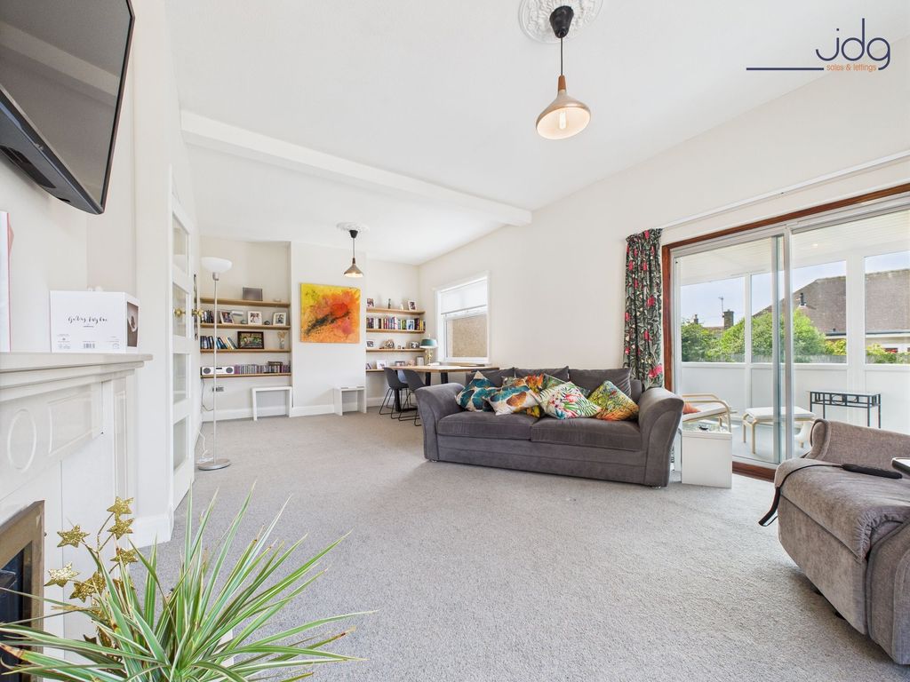 Property photo 2 of 15 Generously Sized Lounge With Room For Dining