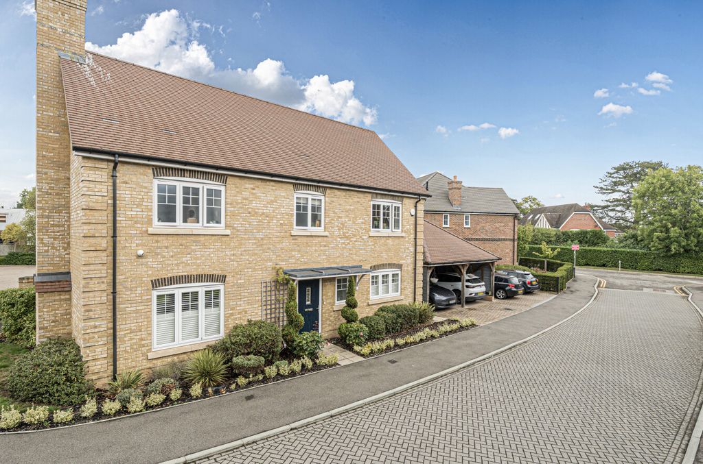 Property photo 1 of 11 1349683-1-68c1Ae1...