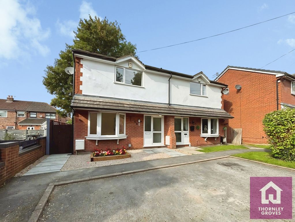 Property photo 1 of 16 Pbox-Img.Jpg