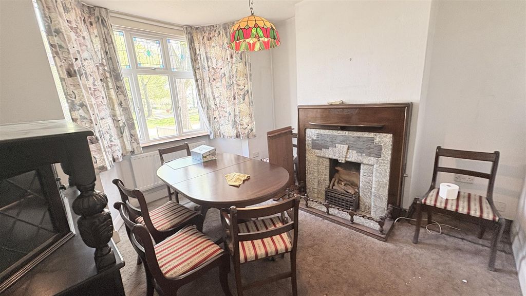 Property photo 2 of 17 Reception Room