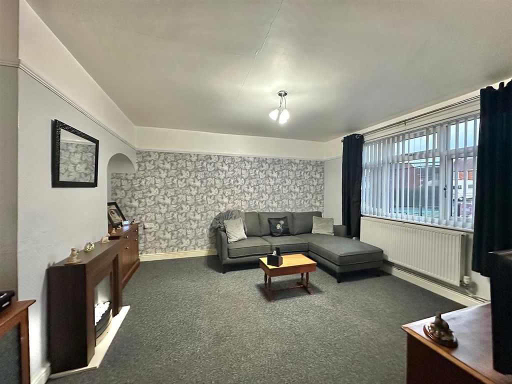 Property photo 3 of 22 Img_1842.Jpg