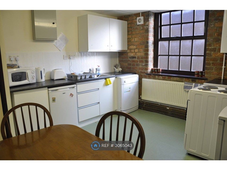 Property photo 2 of 4