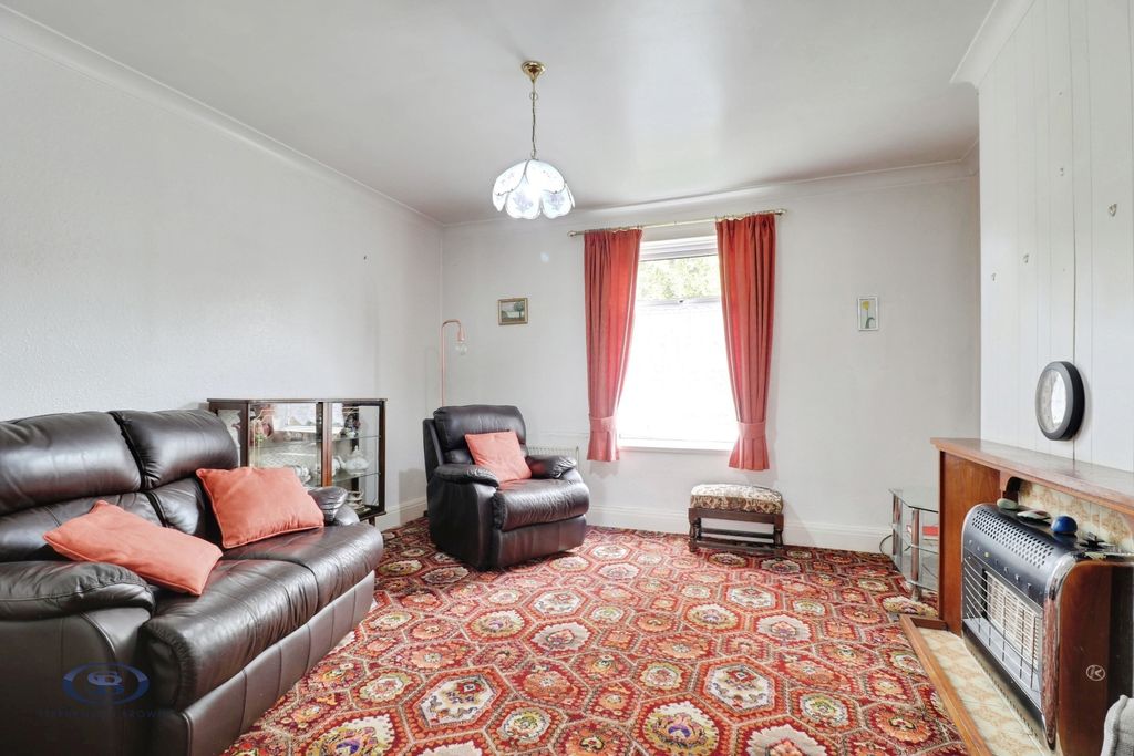 Property photo 2 of 20 Pbox-Img.Jpg
