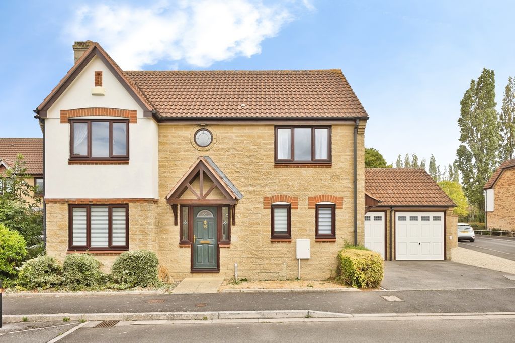 Property photo 1 of 48 Pbox-Img.Jpg