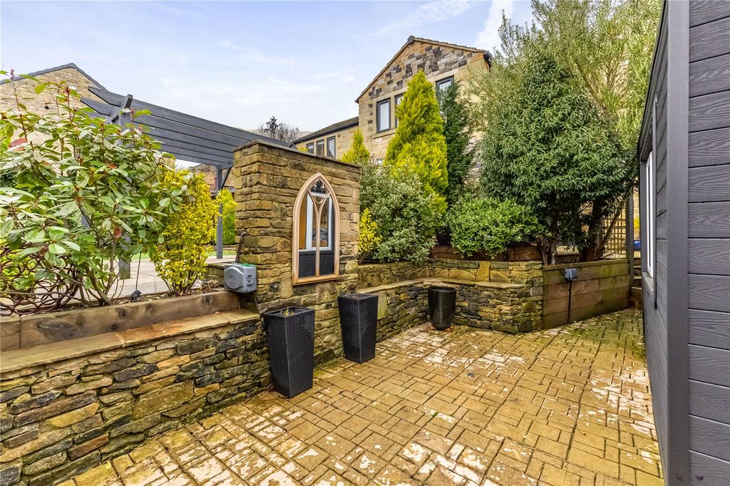 Additional image 33 of 5 bed detached house for saleBallroyd Lane, Longwood, Huddersfield HD3
