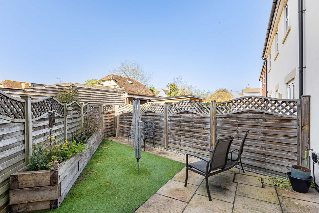 Property photo 3 of 29