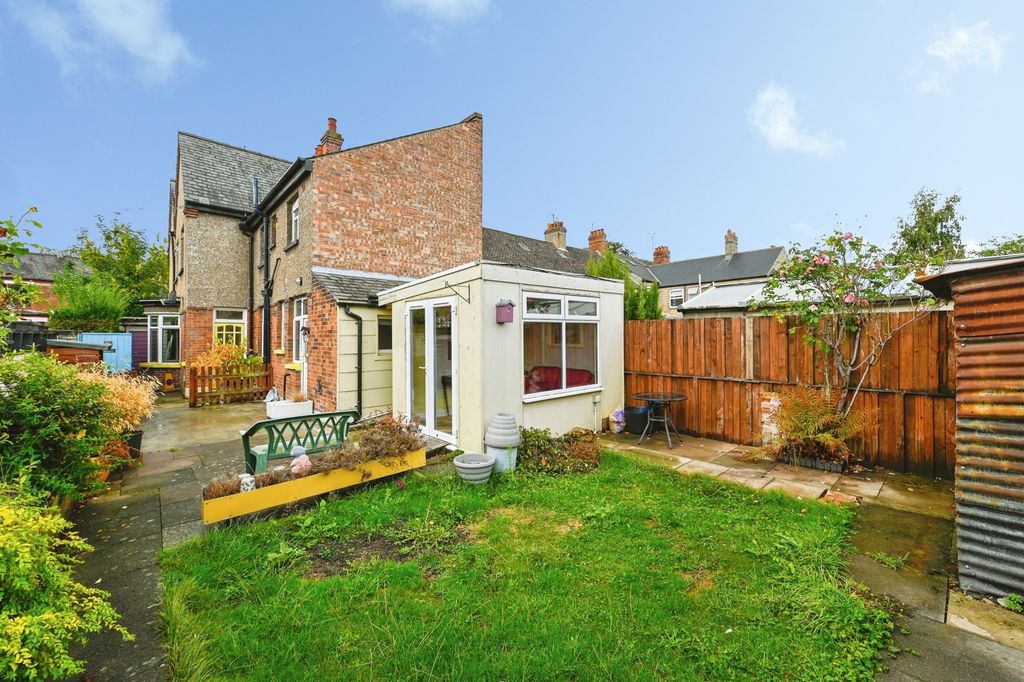 Property photo 3 of 21 Pbox-Img.Jpg