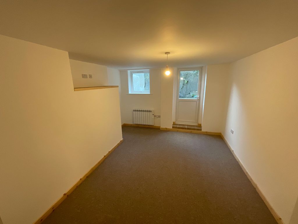 Additional image 9 of 3 bed flat to rentOn The Waves, Crooklets, Bude, Cornwall EX23