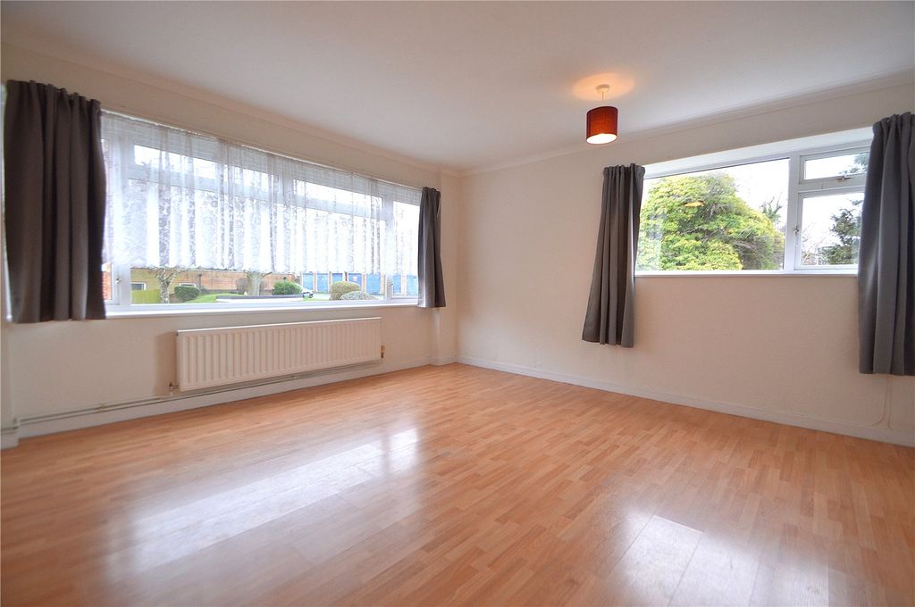 Property photo 2 of 11 Picture No. 10