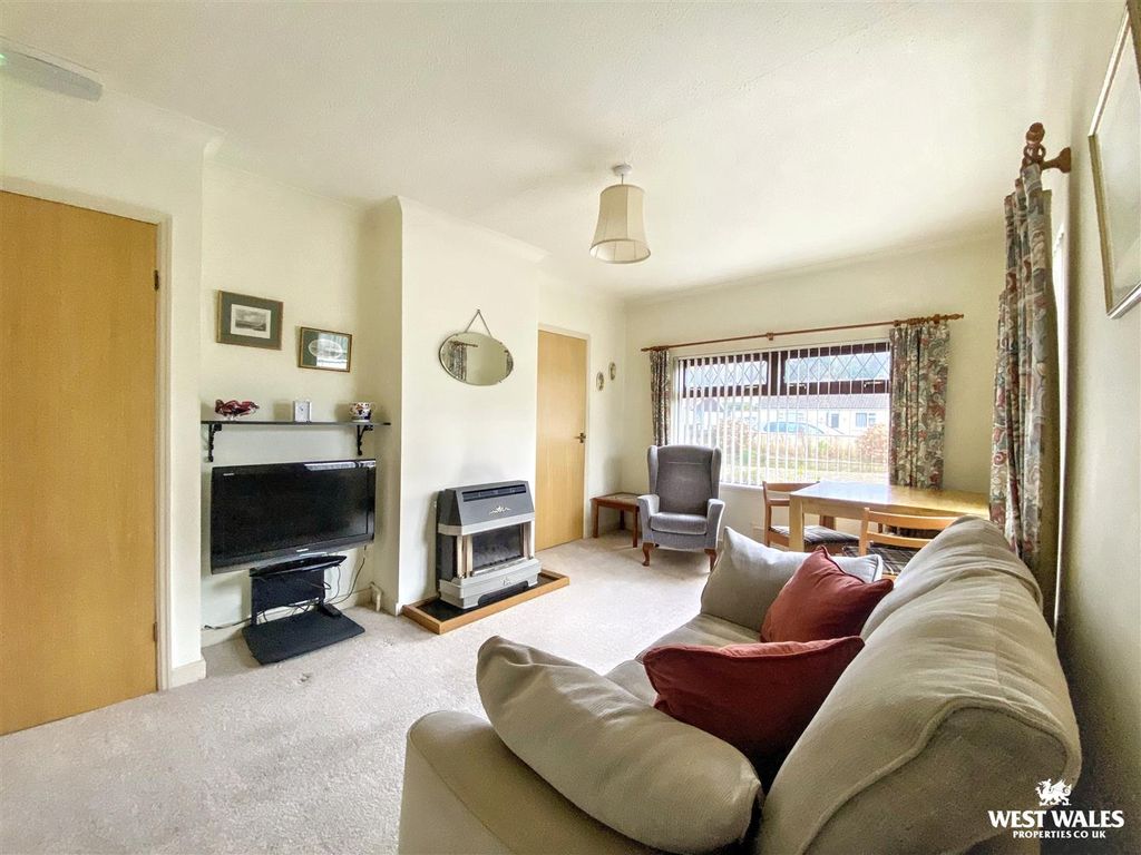 Property photo 2 of 21 Img_4389.Jpg