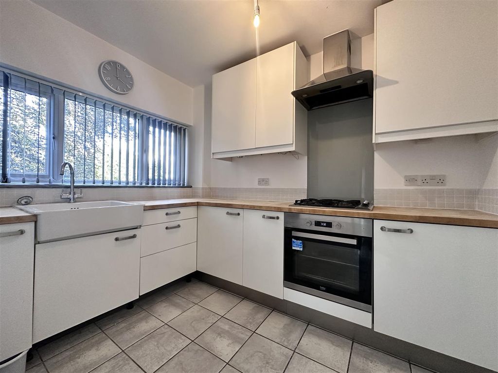 Property photo 2 of 8 Img_0310 (1).Jpg