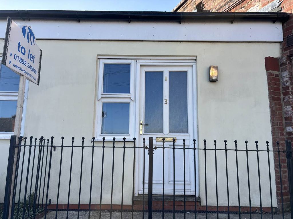 Property photo 1 of 7 Img_1770