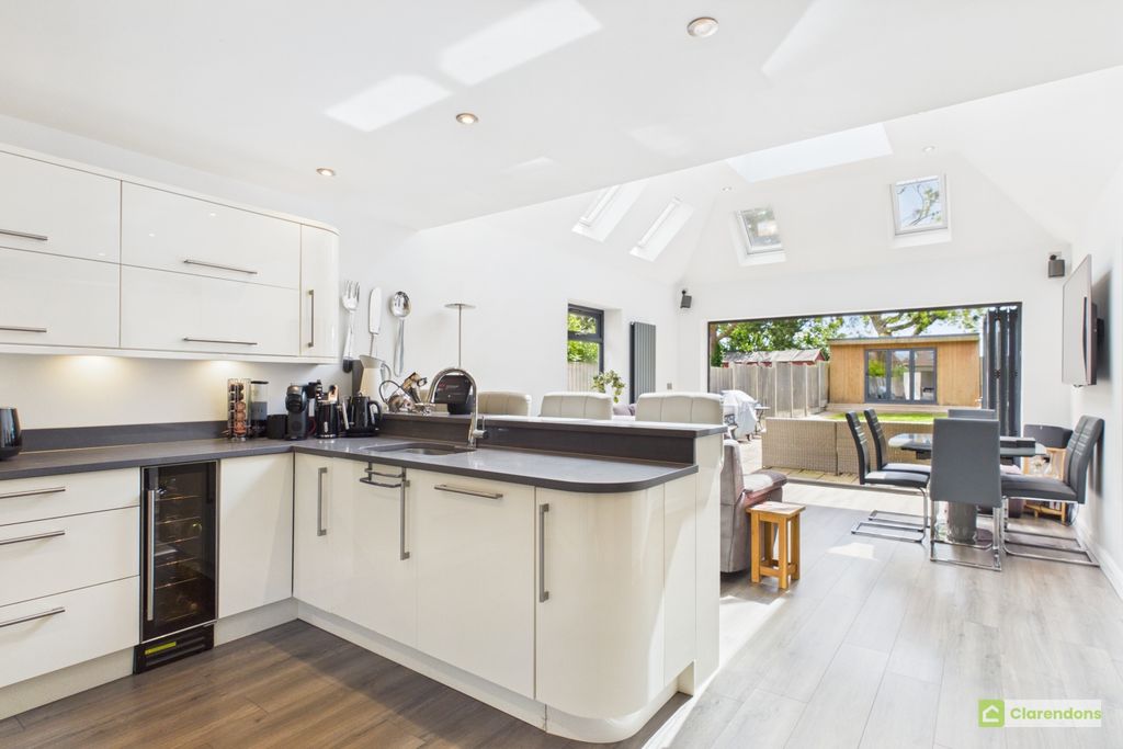 Property photo 1 of 19 5Cb25cc7416747E6B81Ae49Afb65886c_100_Cam04580G0-Pr
