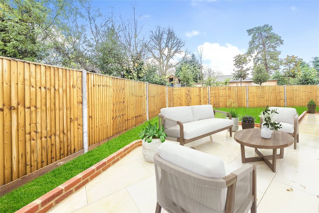 Property photo 3 of 10 Picture No. 23