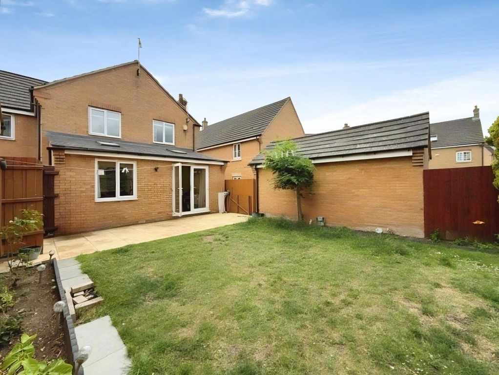 Property photo 2 of 10