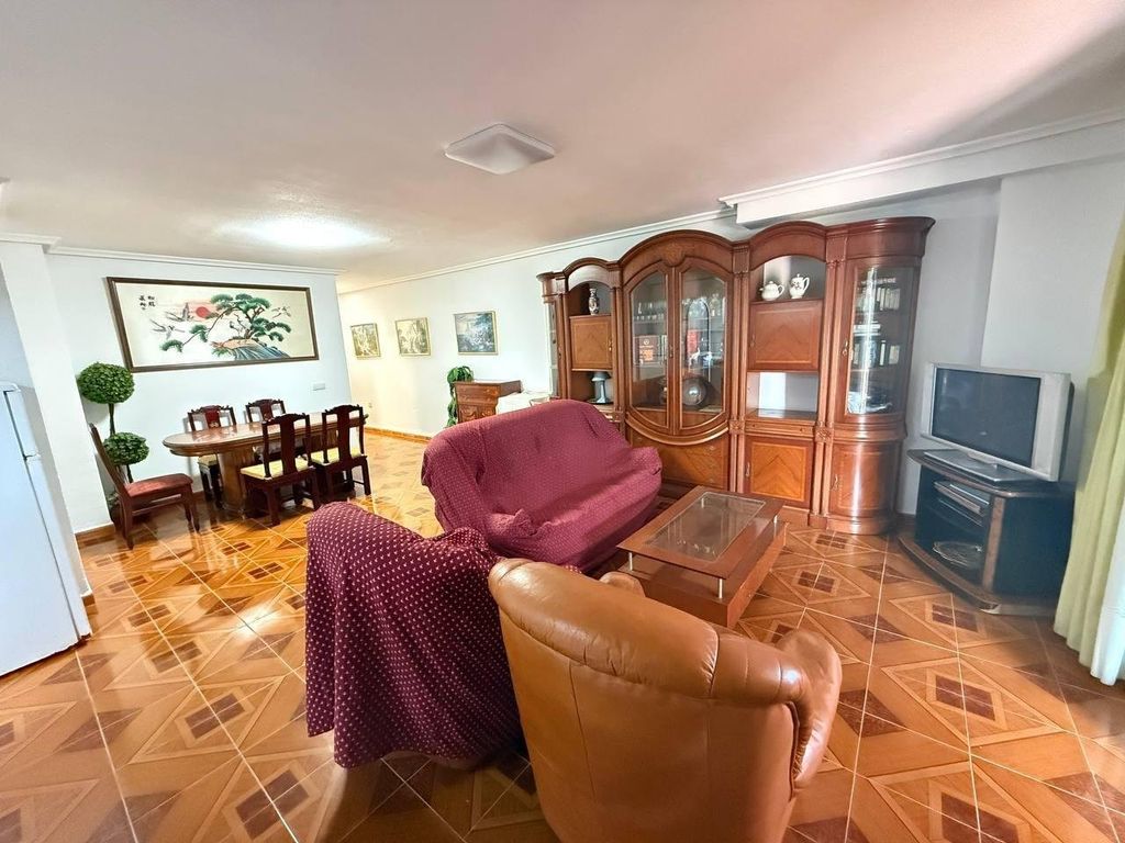 Property photo 1 of 36