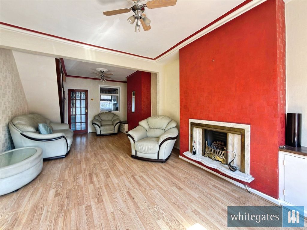 Property photo 3 of 13 Picture No. 08