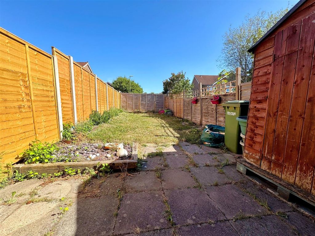 Property photo 2 of 4 Garden.Jpg