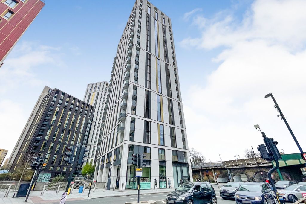 Property photo 3 of 6 175 Brick Kiln One, Lewisham, London Se13 5Fn