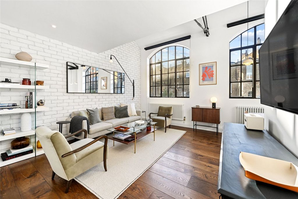 Property photo 3 of 16 Picture No. 08