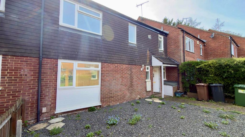 Property photo 2 of 19