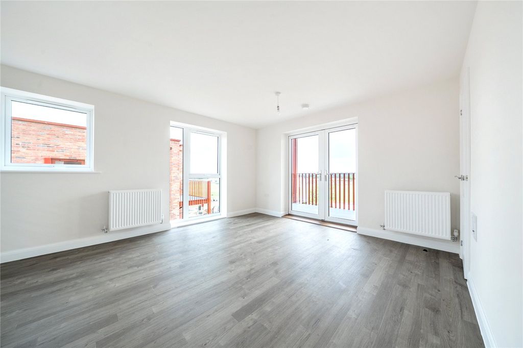 Property photo 3 of 9 Picture No. 08