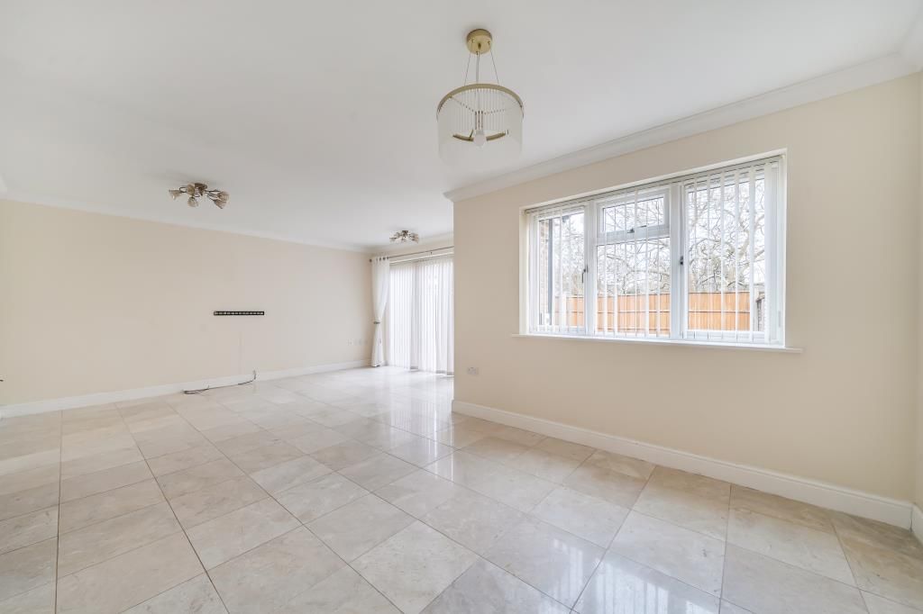 Property photo 3 of 19 Reception Room