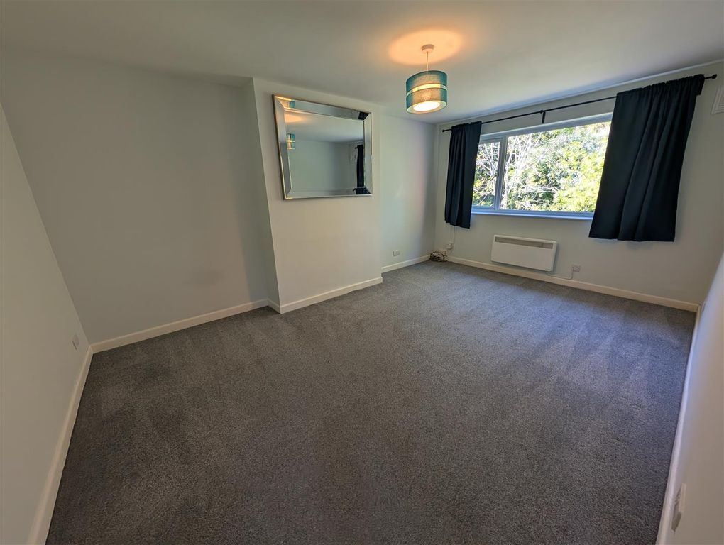 Property photo 2 of 7 Pxl_20250429_154936505.Jpg