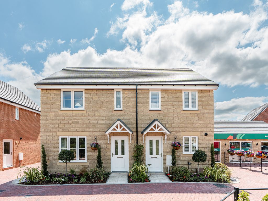 Property photo 2 of 18