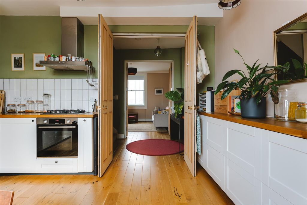Property photo 1 of 38 Balls Pond Road-36.Jpg