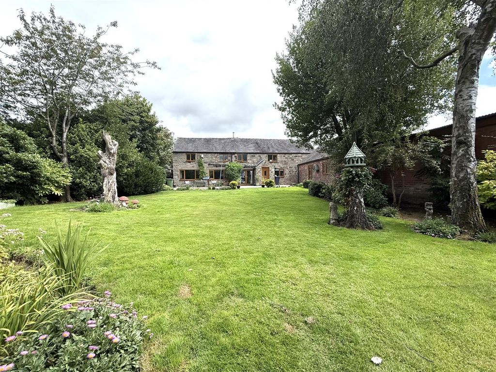 Property photo 1 of 68 Callwood 29.Jpg