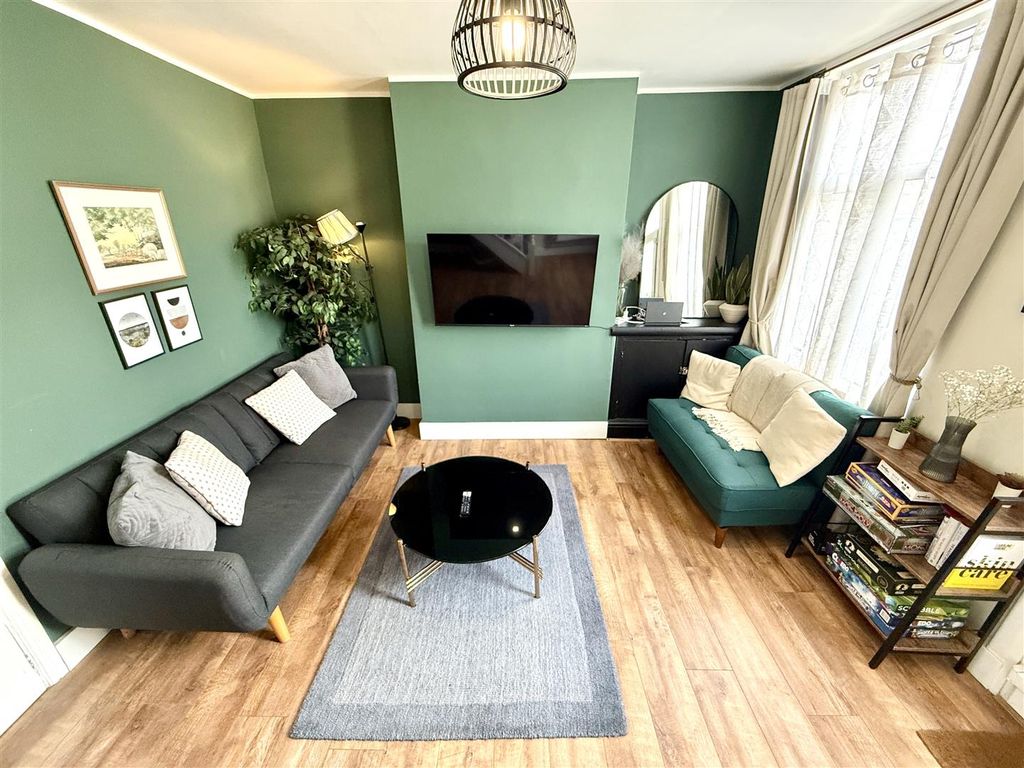 Property photo 3 of 16 Living Room