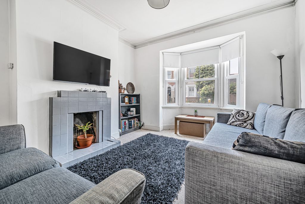 Property photo 2 of 22 Picture No. 02