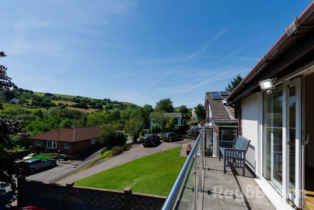 Additional image 34 of 5 bed detached house for saleHeol Clyd, Caerphilly CF83