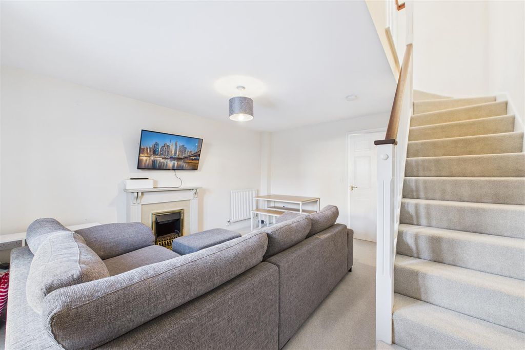 Property photo 2 of 11 Lounge Diner