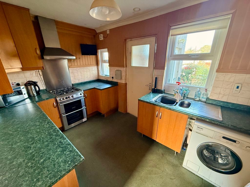 Property photo 2 of 10 Photo 10