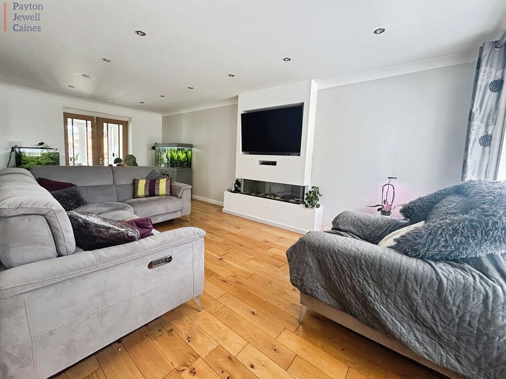Property photo 3 of 18 Not Specified