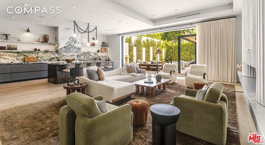 Property photo 3 of 30