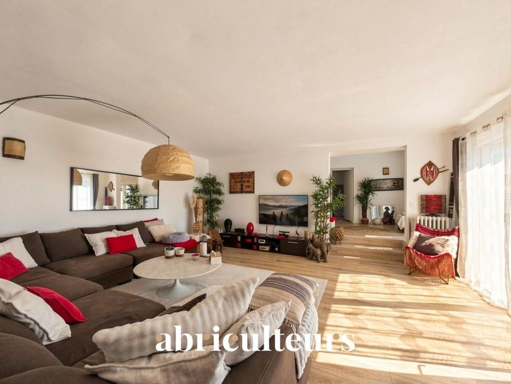 Property photo 1 of 13 Independent Grand Loft Of 176 m² – Colombes Centre-Gare
