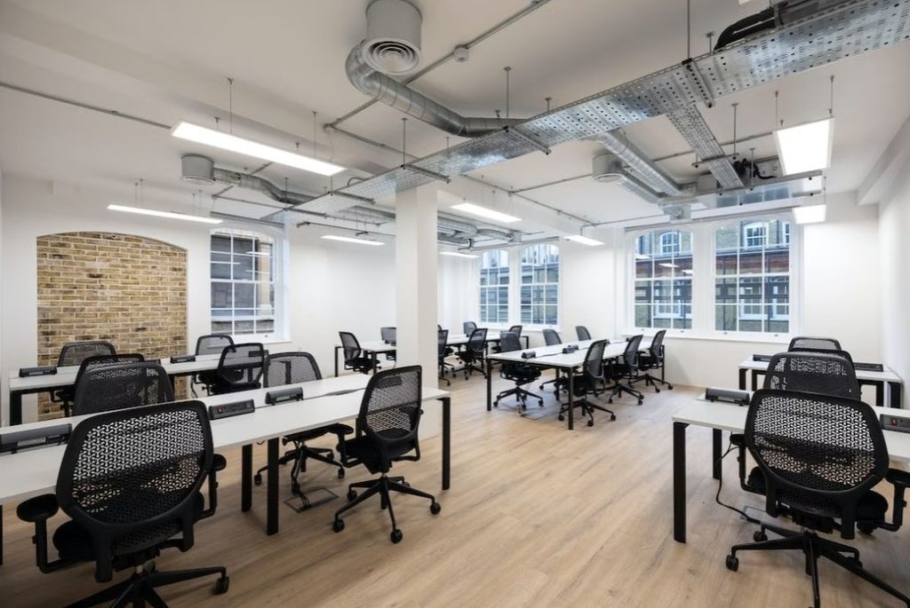 Property photo 1 of 5