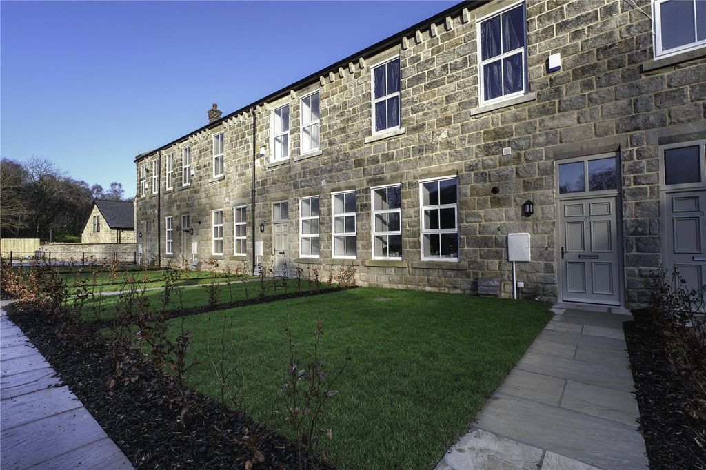 Property photo 2 of 22 Picture No. 26