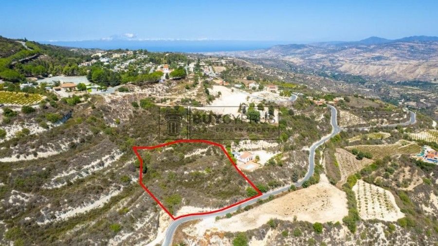 Property photo 2 of 5