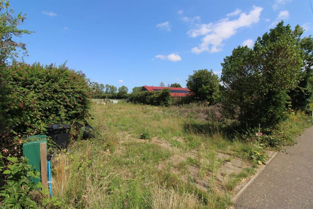 Property photo 3 of 11