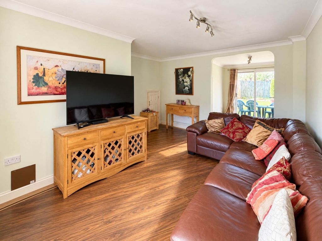 Property photo 3 of 18