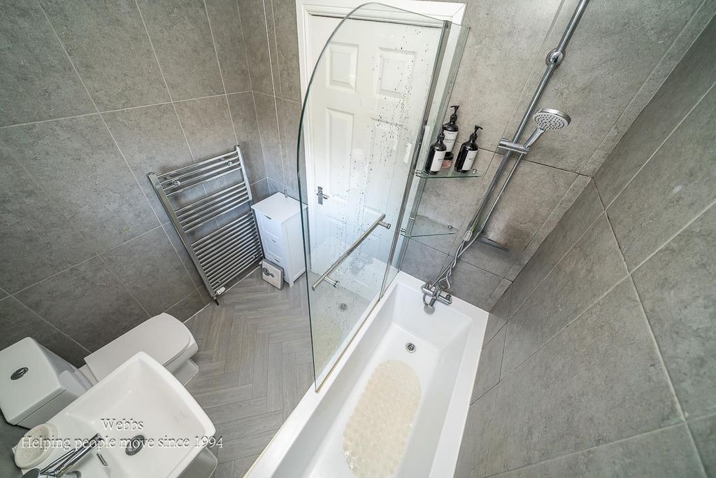 Property photo 3 of 17 Webbs-15.Jpg