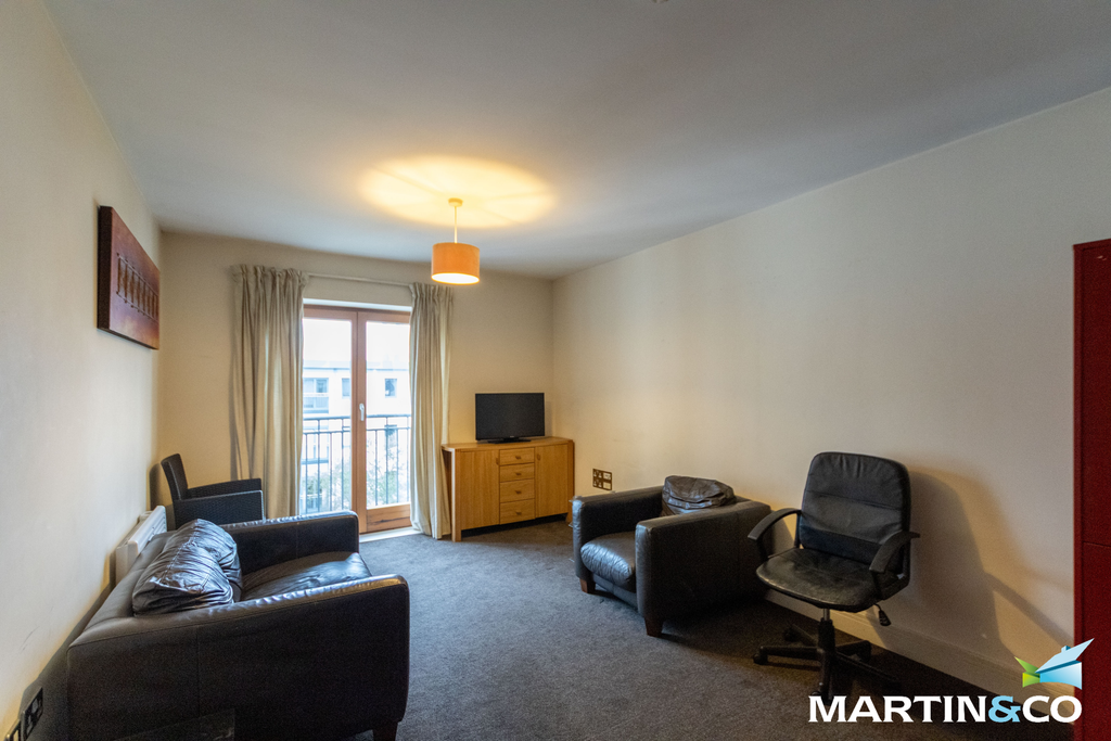 Property photo 2 of 8 Picture1