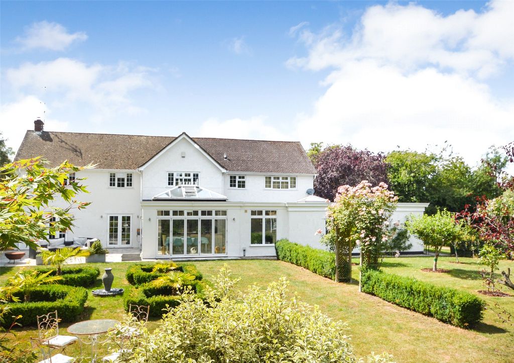 Property photo 1 of 33 Picture No. 74
