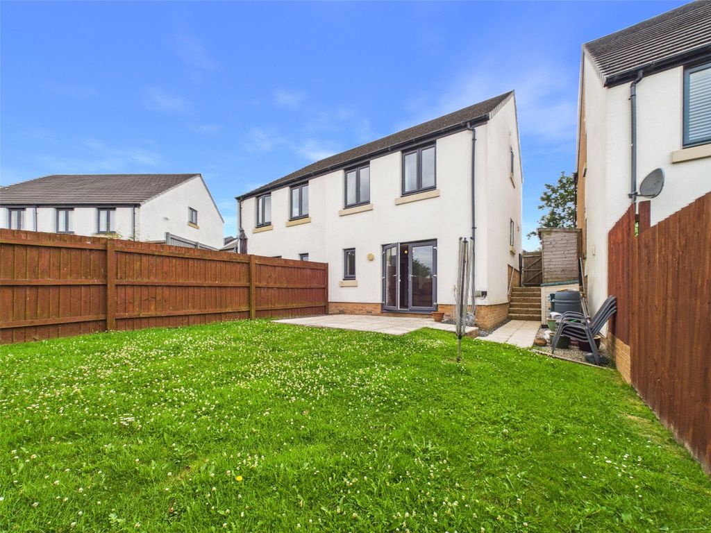 Property photo 2 of 12 Rear Garden