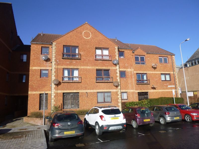Property photo 1 of 14 External